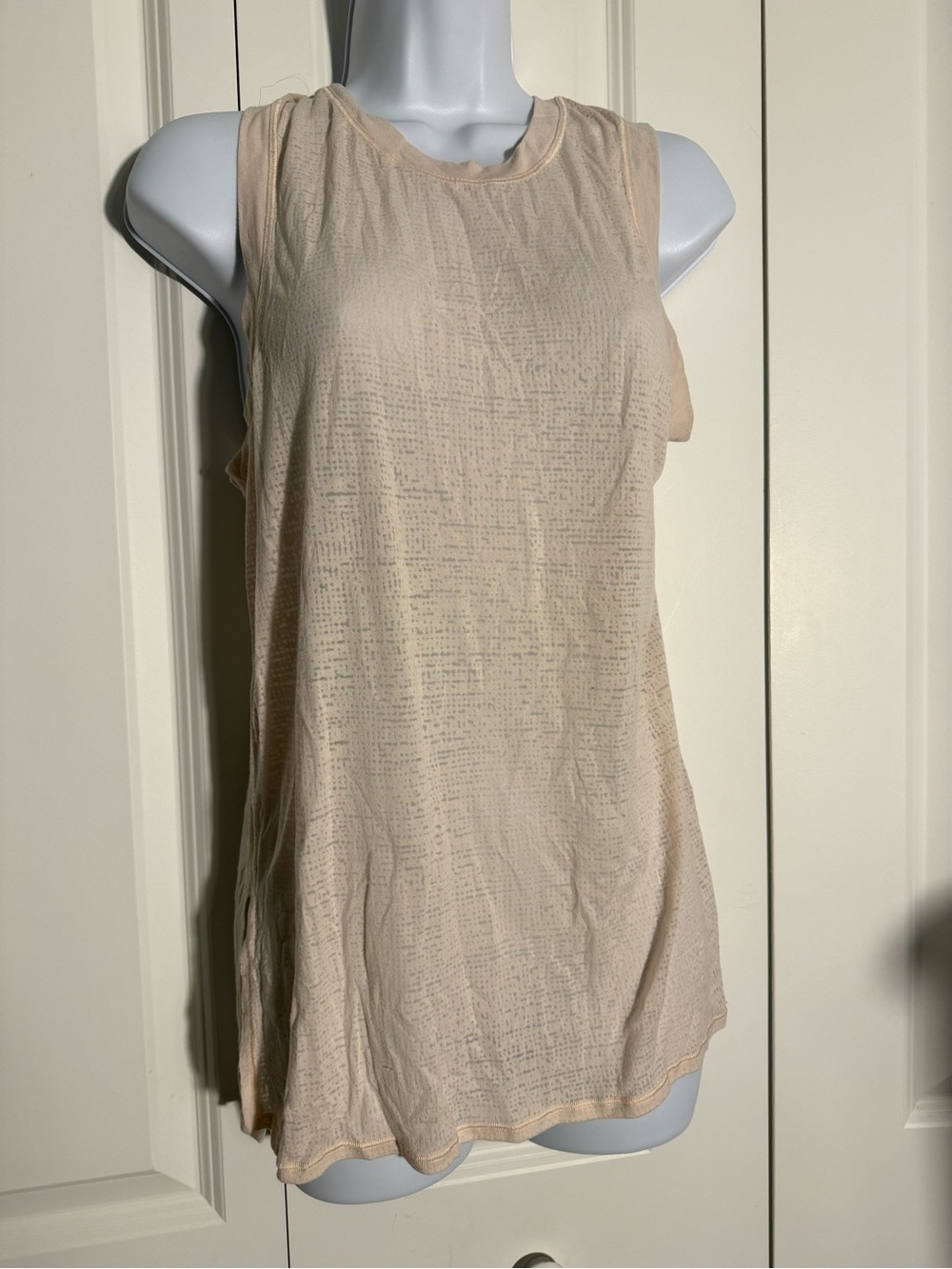 lululemon athletica Sleeveless Crewneck Tank in Light Beige